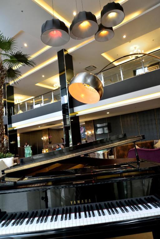 Amaroossa Cosmo Jakarta Eksteriør billede